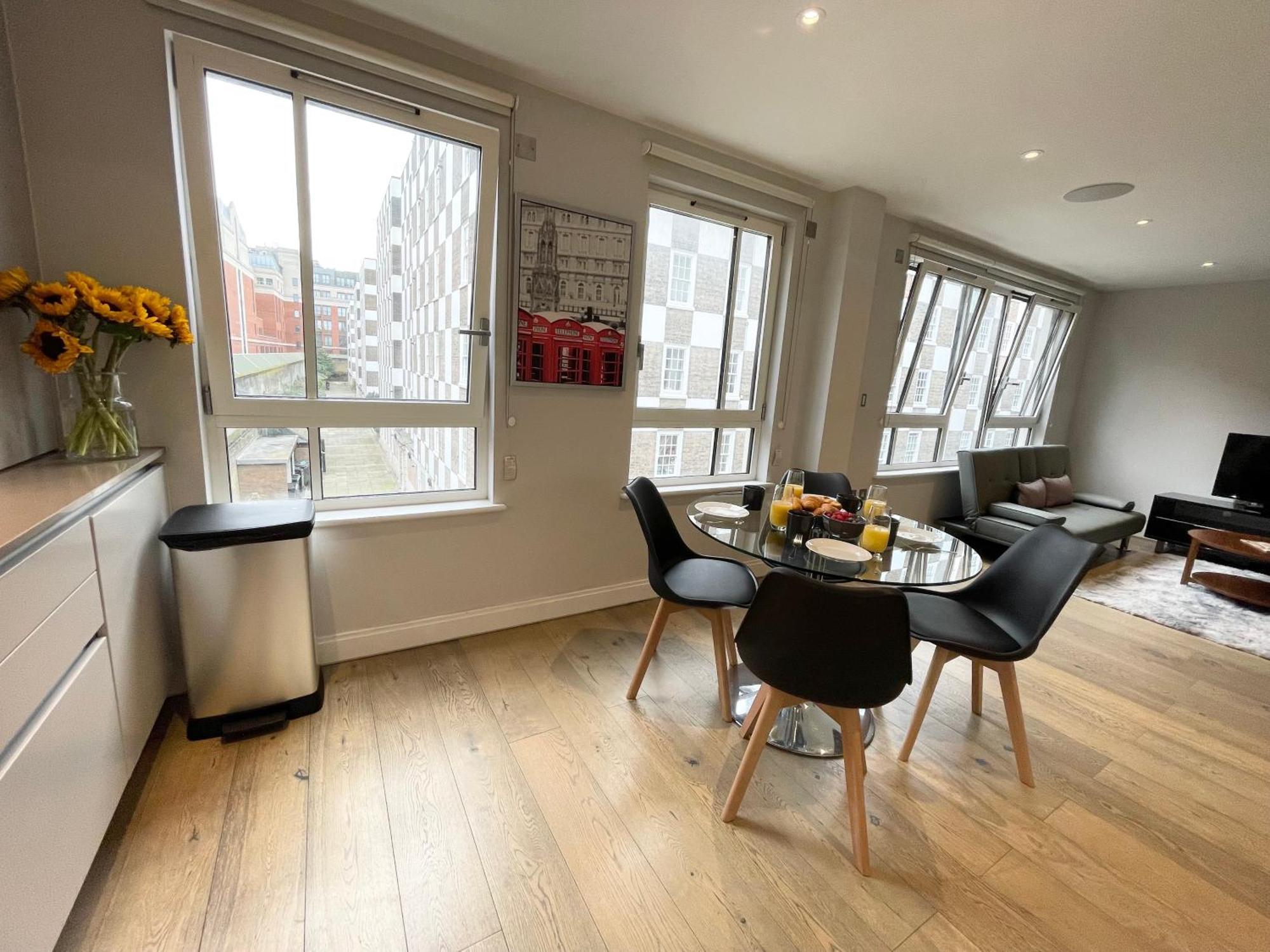 Luxury In Westminster Апартаменты *